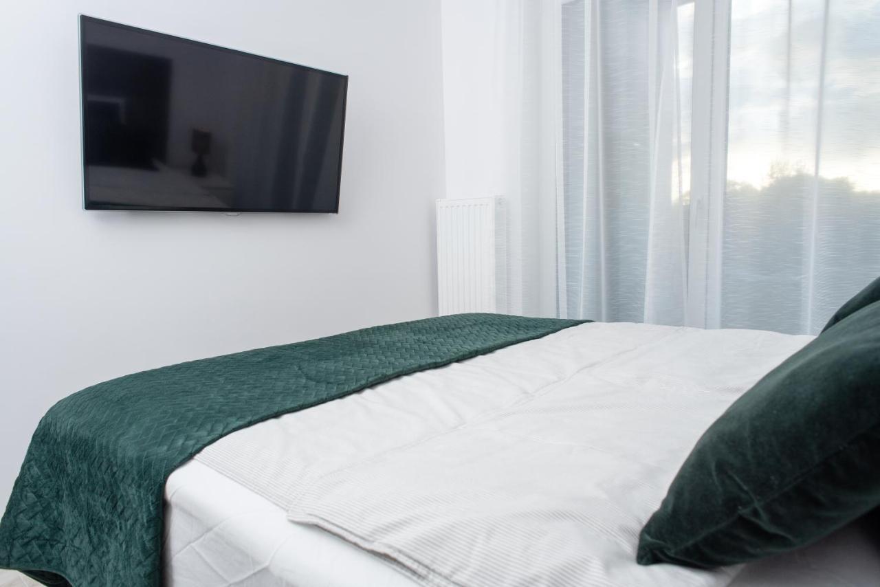 Apartament Happy Holiday 코워브제크 외부 사진